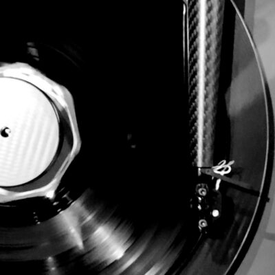 Wand Dark-Light Tonearm